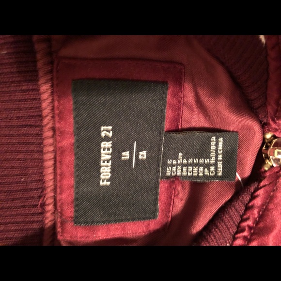 Maroon bomber jacket. - Picture 5 of 7